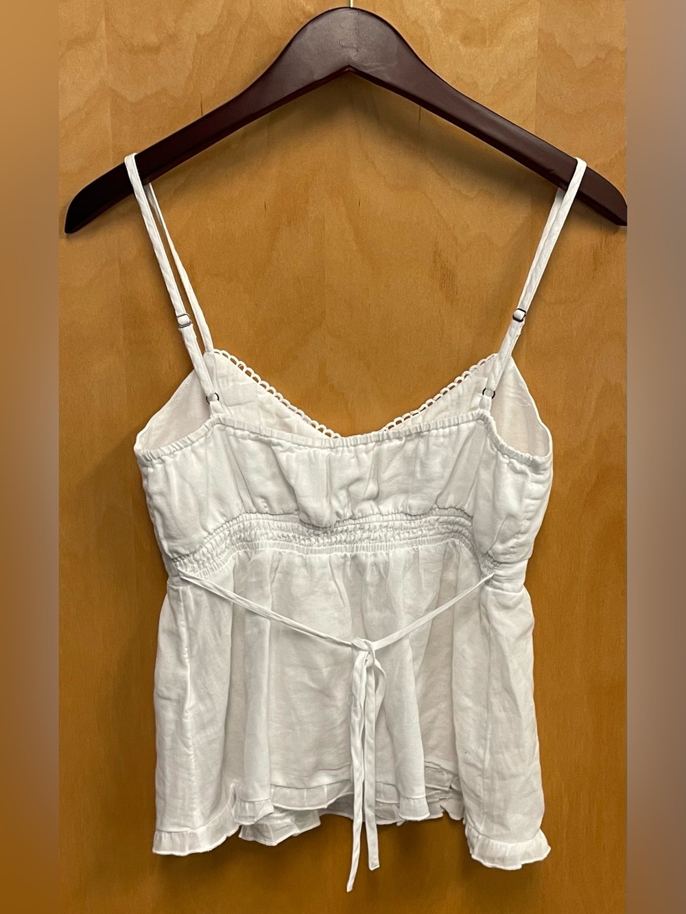 Hollister White Cotton Babydoll Cami Tank Top NWT Size Small Adjustable Straps - Picture 3 of 8